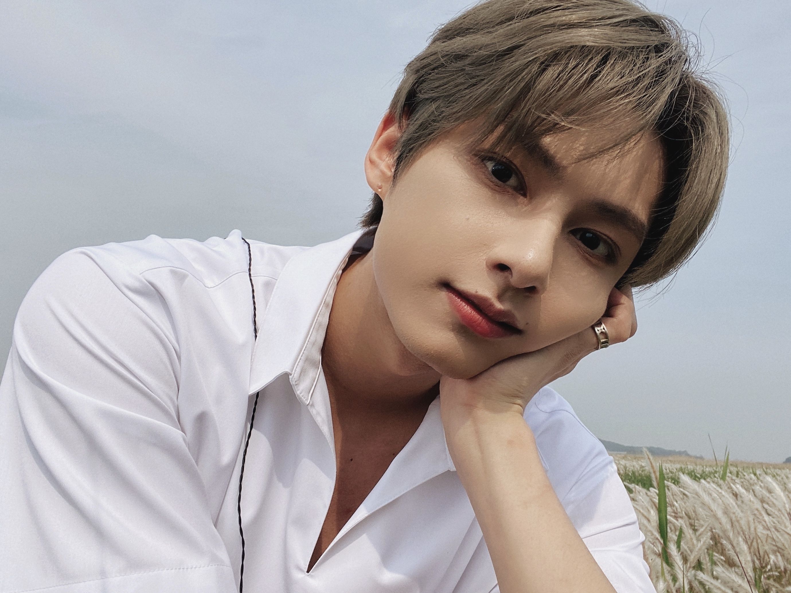 SEVENTEEN JUN ジュン | hartwellspremium.com