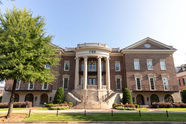 15 Most Outrageous University Of Alabama Sorority Houses