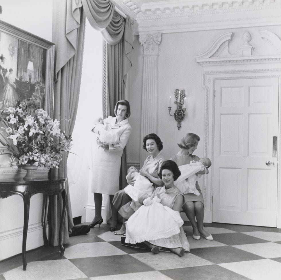 queen elizabeth princess margaret with their babies