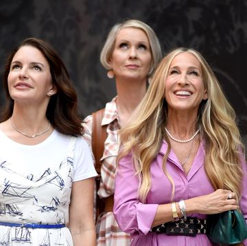 kristin davis, cynthia nixon, sarah jessica parker on location for and just like that television series filming in nyc, , new york, ny july 20, 2021 photo by kristin callahaneverett collection