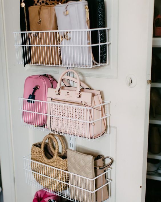 Cómo organizar tus bolsos según el método Marie Kondo y otras ideas  prácticas (y baratas)