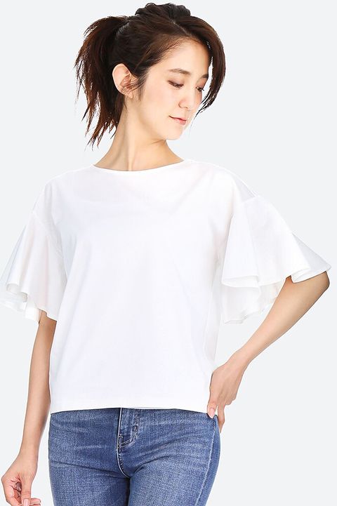 White, Clothing, Shoulder, Sleeve, Neck, Joint, T-shirt, Top, Arm, Blouse, 