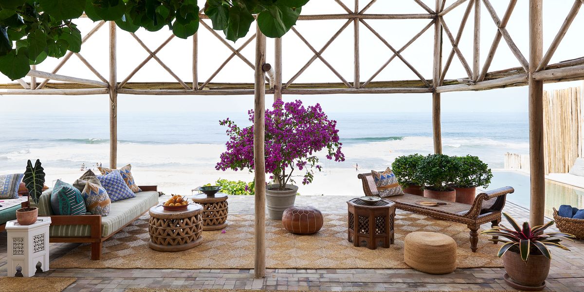 Carlos Mota Designs a Seriously Spectacular Beach House on the Coast of Peru