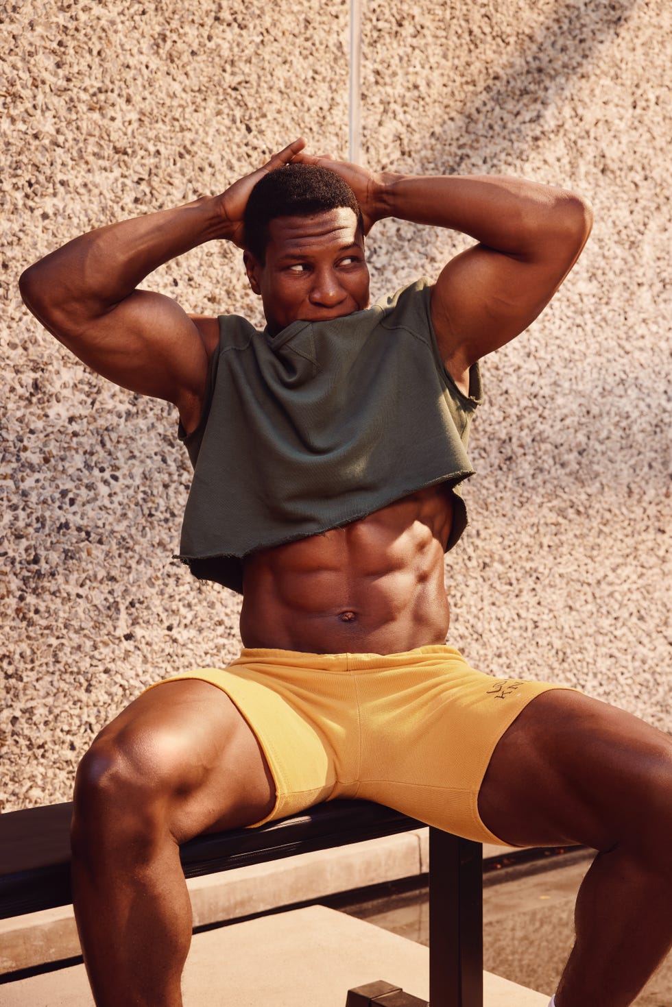 see-bonus-photos-from-jonathan-majors-men-s-health-cover-shoot