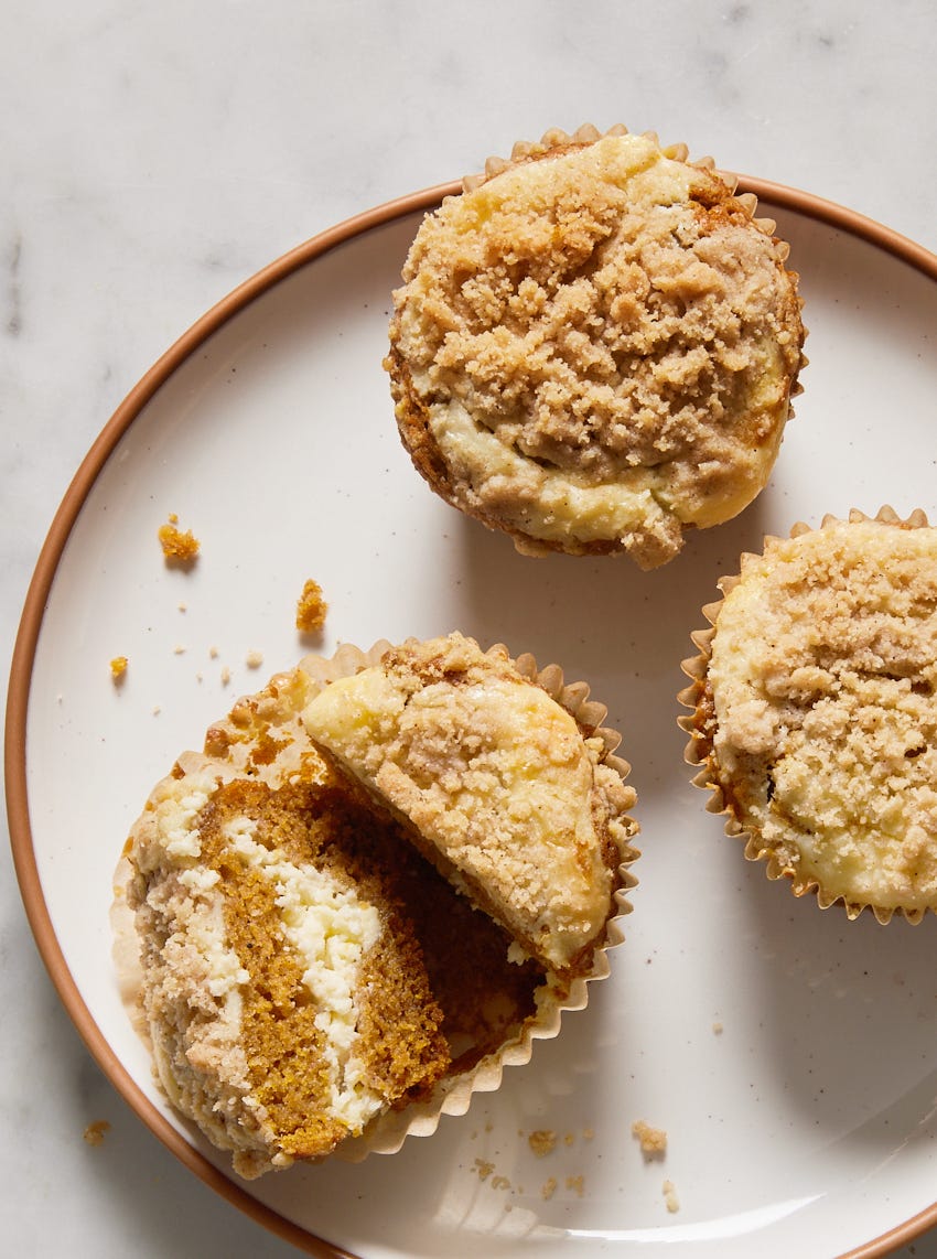 pumpkin cream cheese muffins