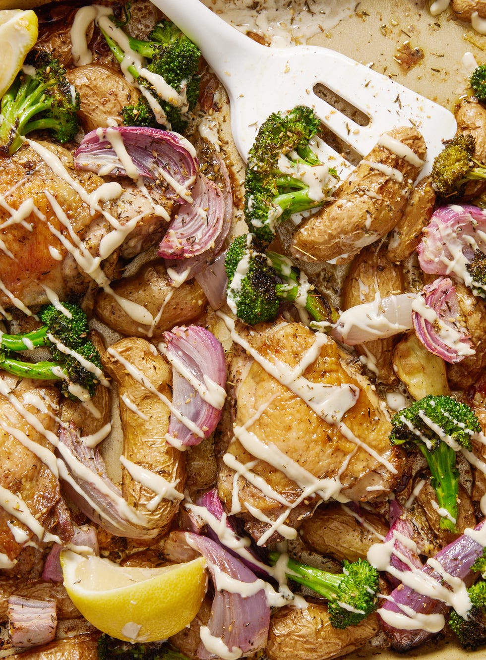 best-za-atar-sheet-pan-chicken-recipe-how-to-make-za-atar-chicken