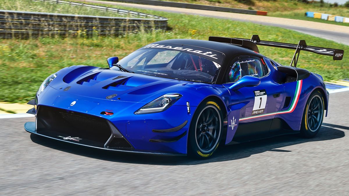 preview for Maserati Reveals MC20-Based GT2 Race Car