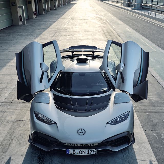 Production Mercedes-AMG One Gets 1063 HP and 11,000-RPM Redline