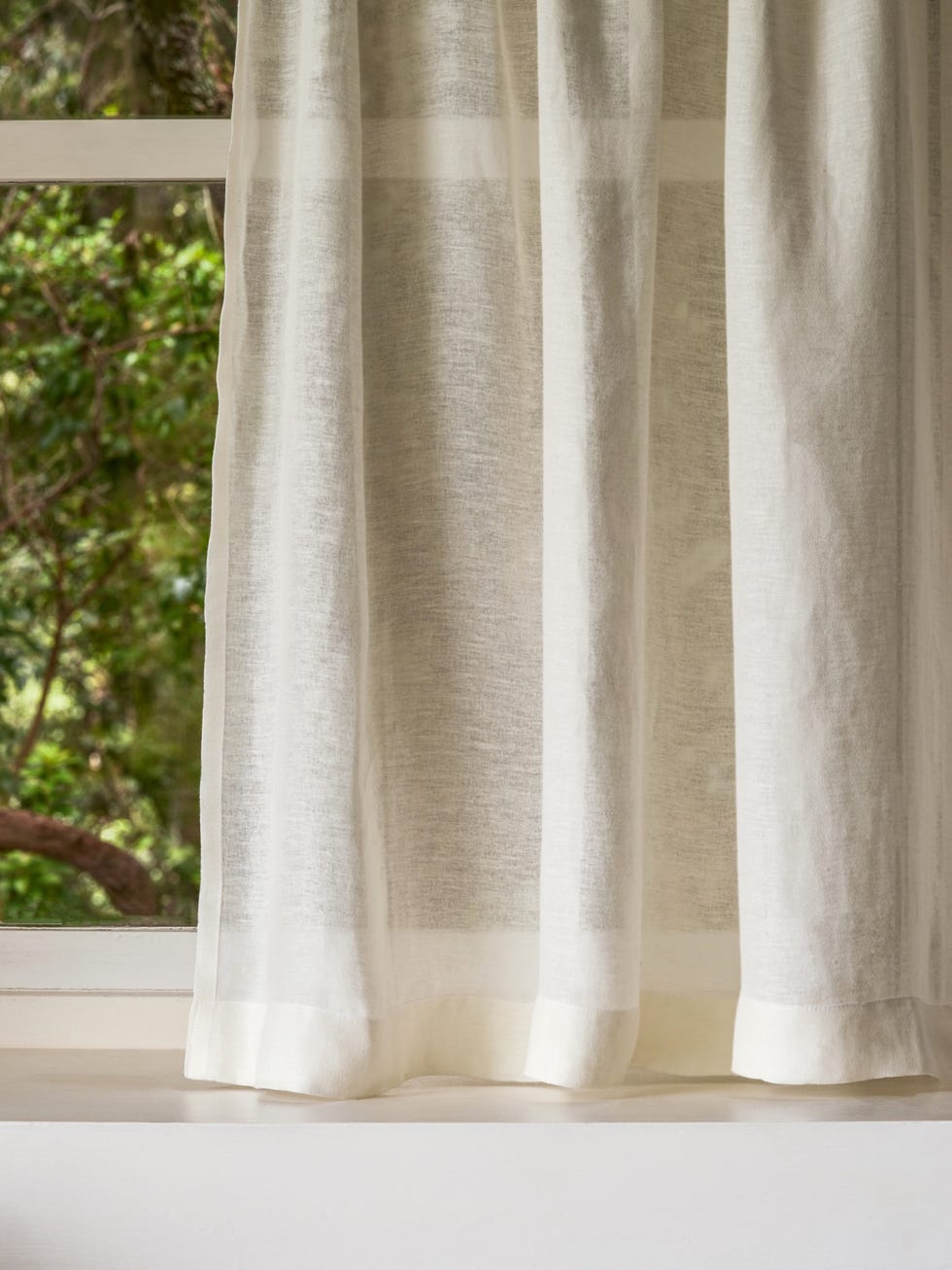 Sheer curtains and fabrics ideal for sunny days