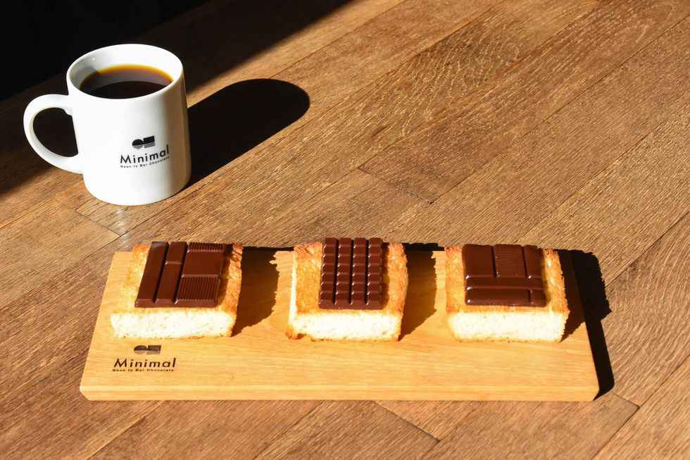 「ミニマル」が3種のチョコを食べ比べる「チョコレートトーストセット」をスタート
