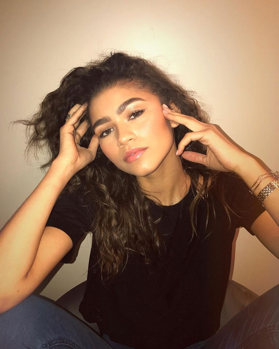 Are Zendaya's New Bangs Real? She's Rocking Some Major Fringe