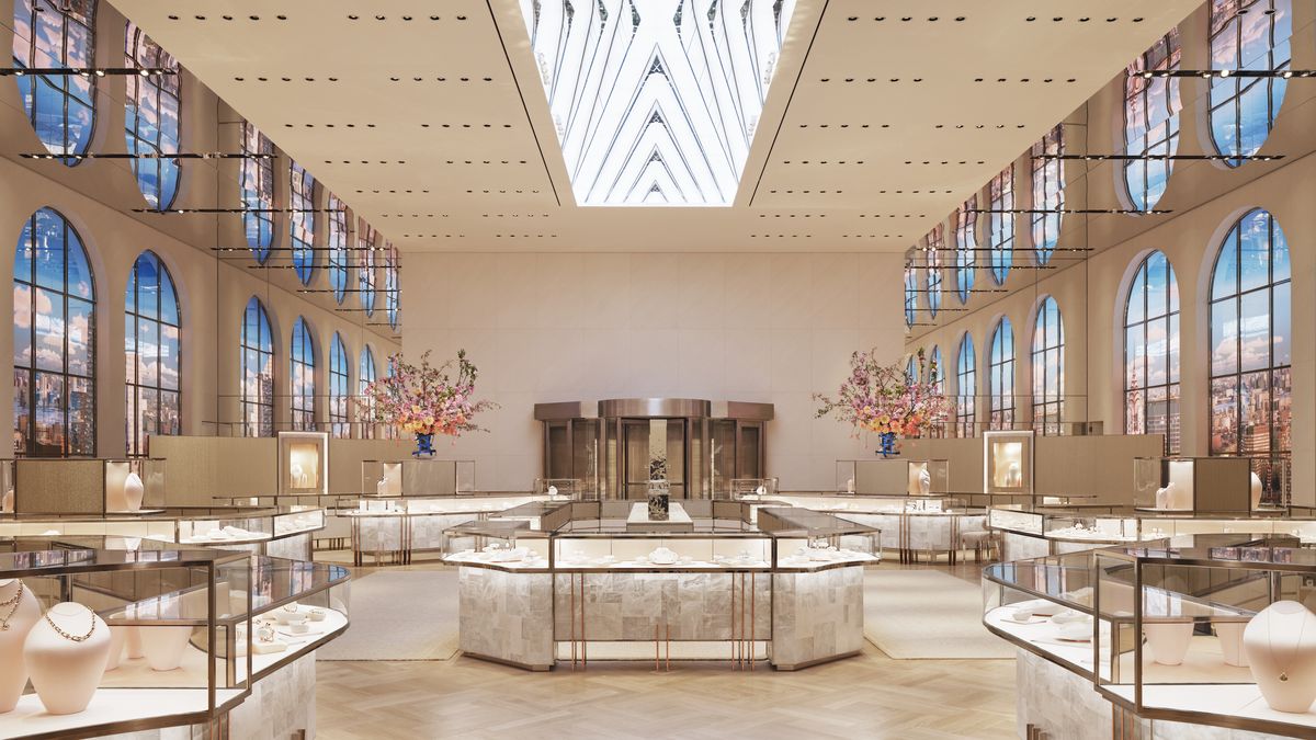 Saks Fifth Avenue Unveils Renovated Jewelry Department