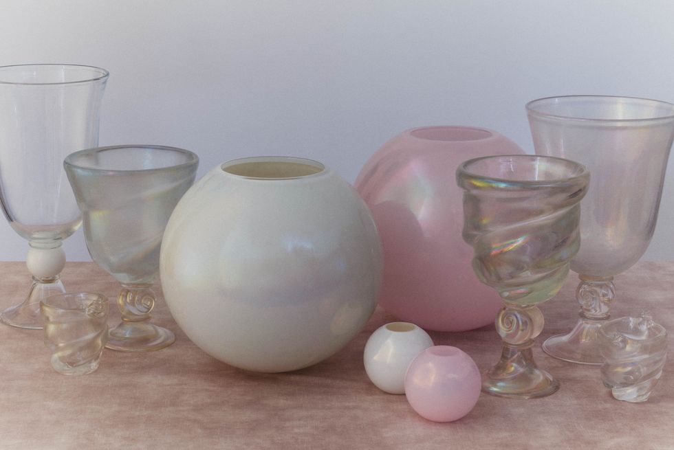 a vase and several glasses