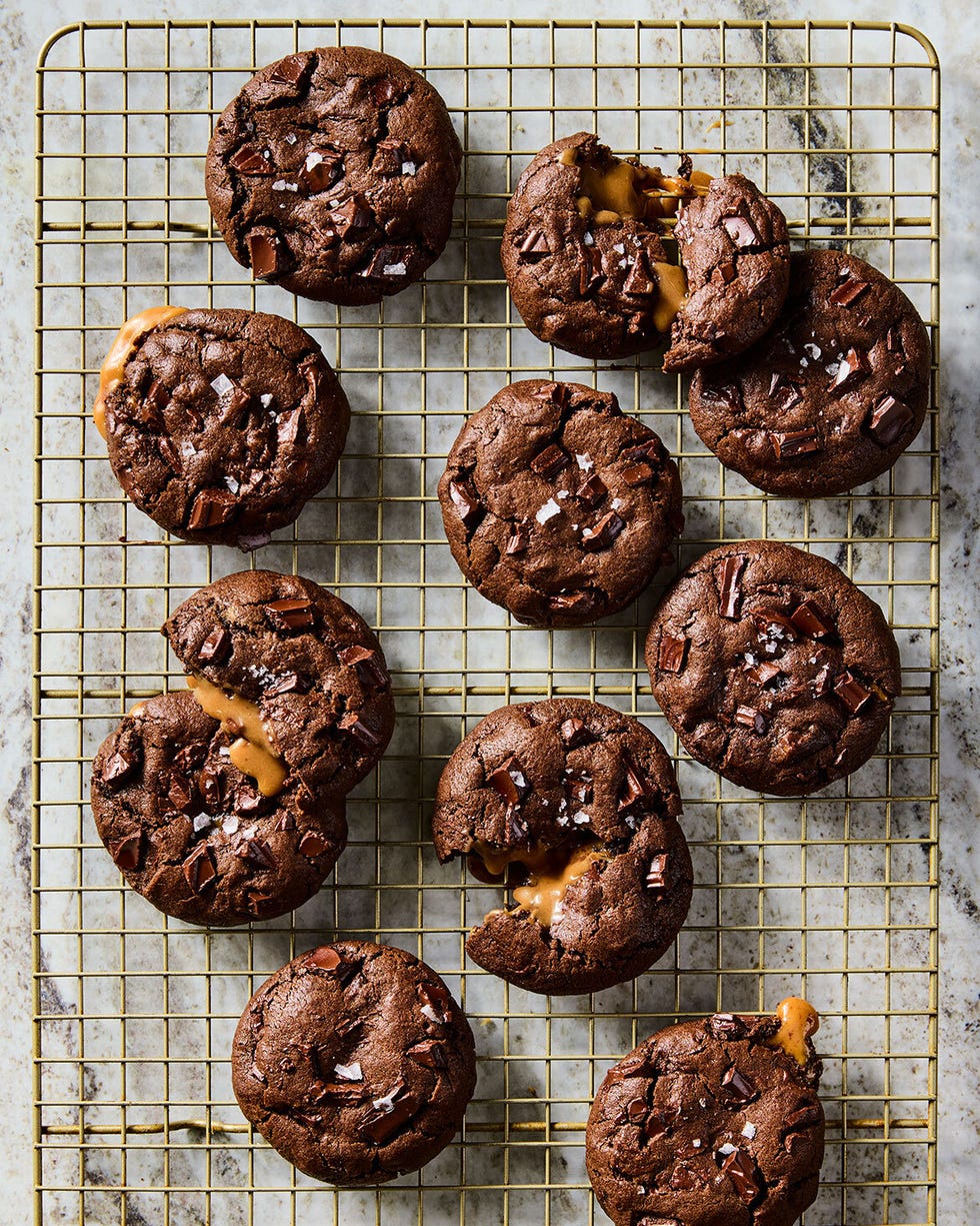 caramel stuffed chocolate cookies