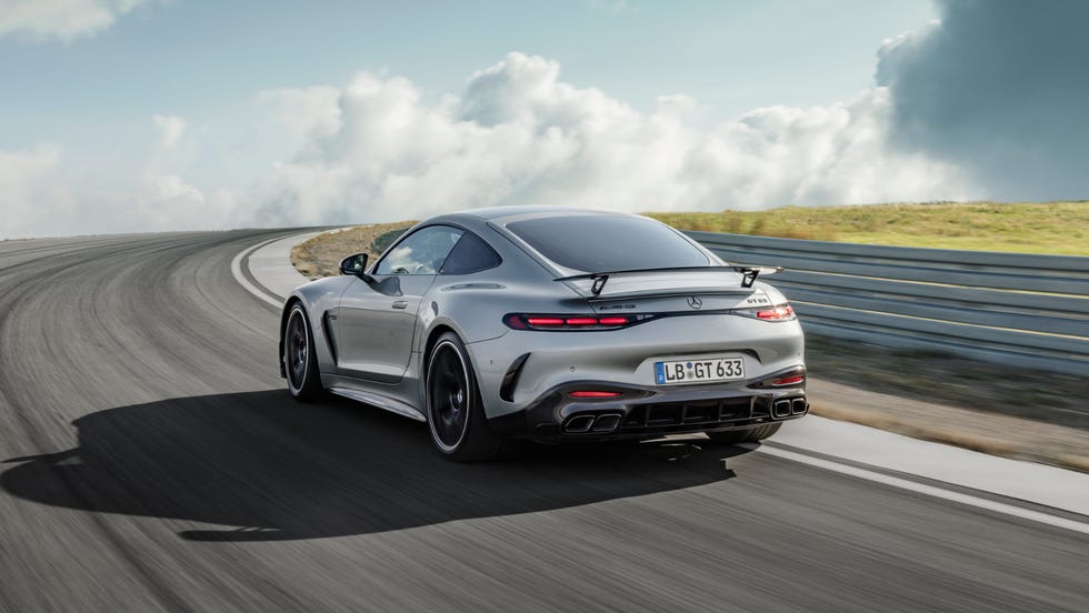 2024 mercedesamg gt