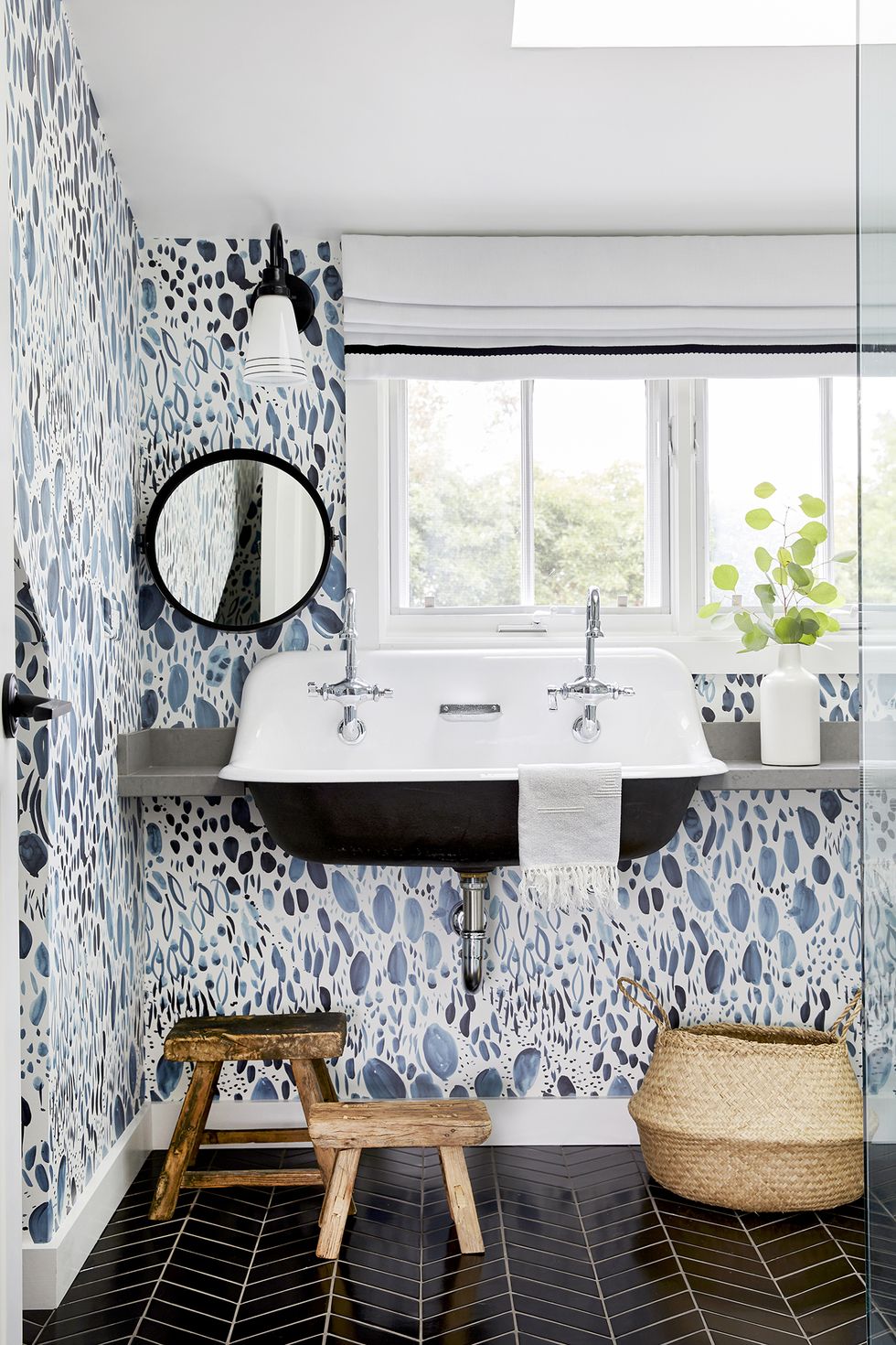 bathroom remodel ideas, after kids room with blue wallpaper