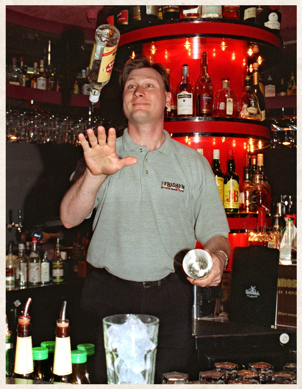 tgi fridays bartender