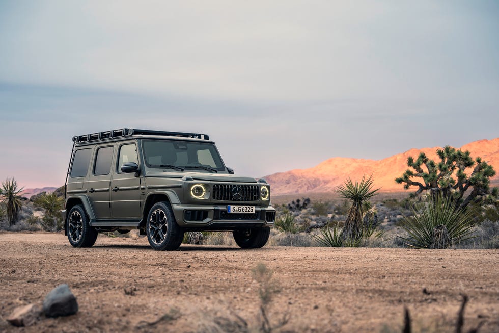 2025 Mercedes G Wagen Goes Mild Hybrid, Loses Base V-8, Gets Hydraulic ...