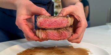 psa the red juice coming out of your meat isn't blood