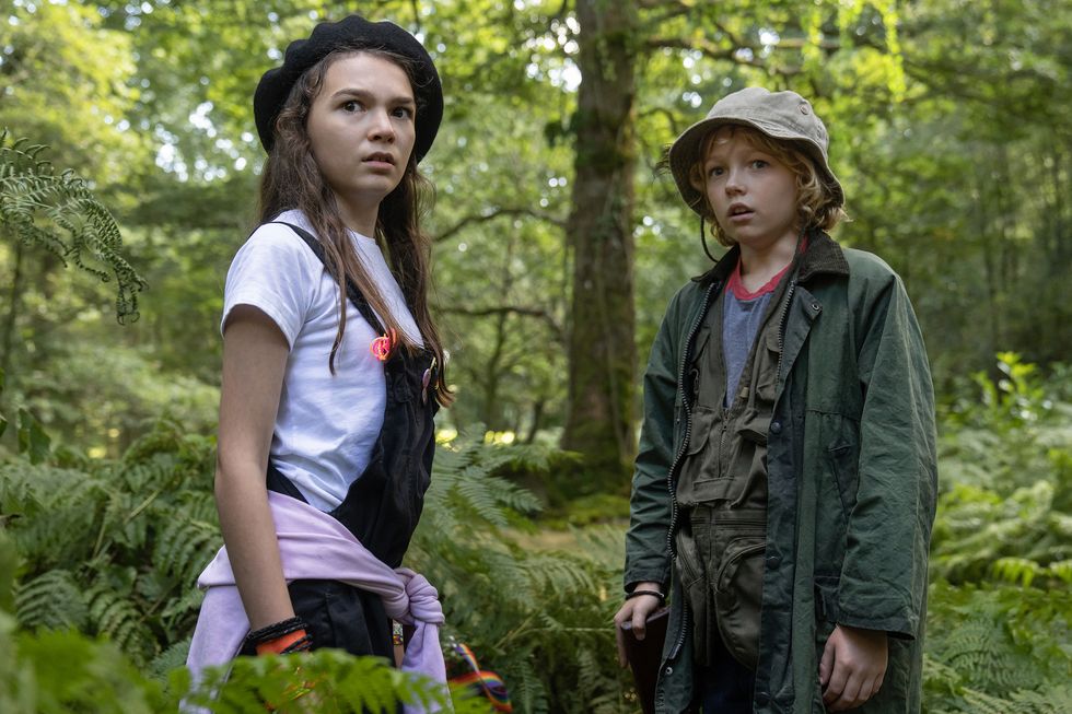 from left dee dee brooklynn prince and henry christian convery in cocaine bear, directed by elizabeth banks