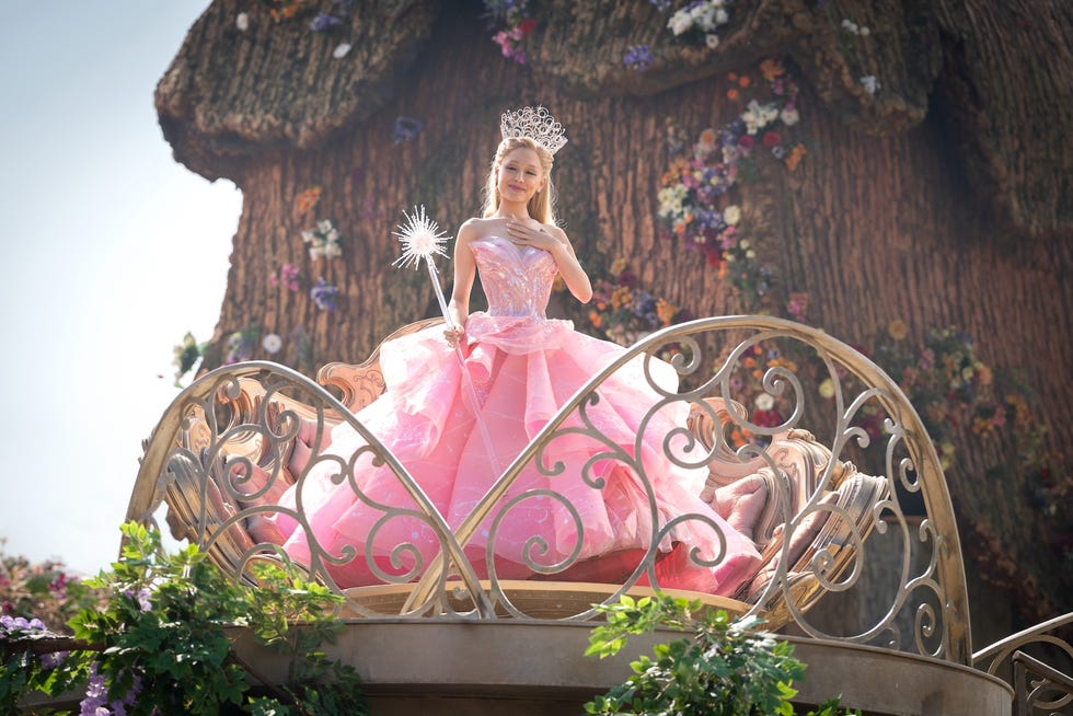 ariana grande is glinda in wicked, directed by jon m chu