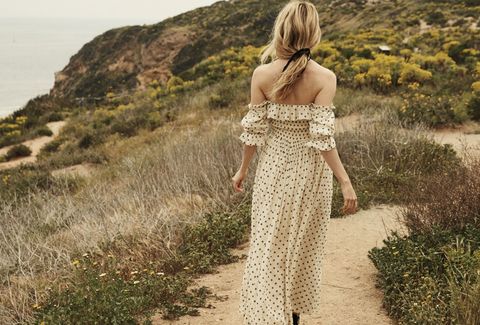 Shoulder, Dress, Clothing, Photograph, Beauty, Blond, Joint, Gown, Fashion, Long hair, 