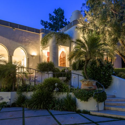 cher beverly hills home on the market