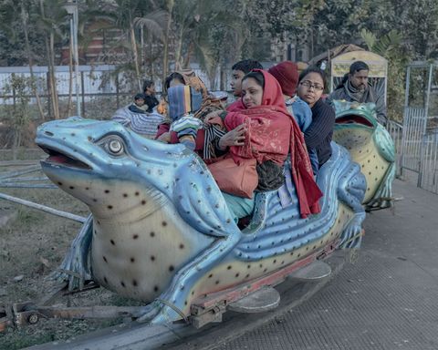 De Jumping Frog is een van de meest populaire ritjes in het Millenium Park een populaire picknickplek langs de Ganges vlakbij Kolkata