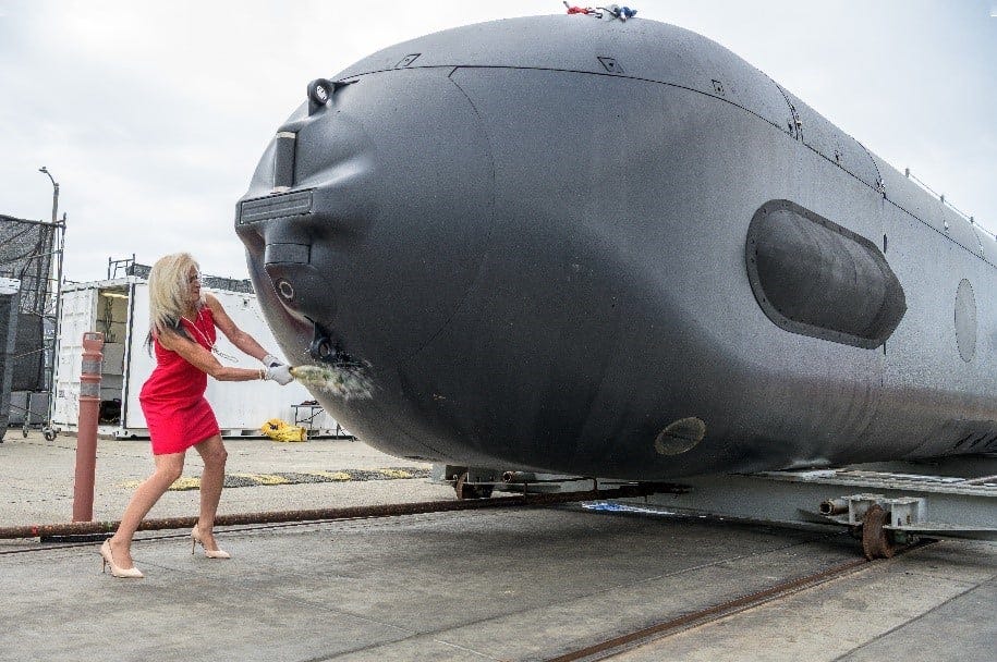 Meet The Navys ‘ghost Fleet Of Robotic Subs Orca Xluuvs