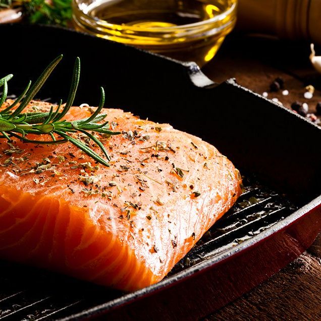 farm raised salmon healthy