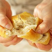 bread containing gluten