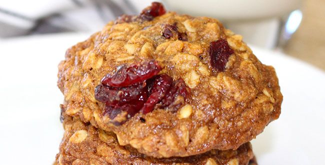 cranberry-oat cookies