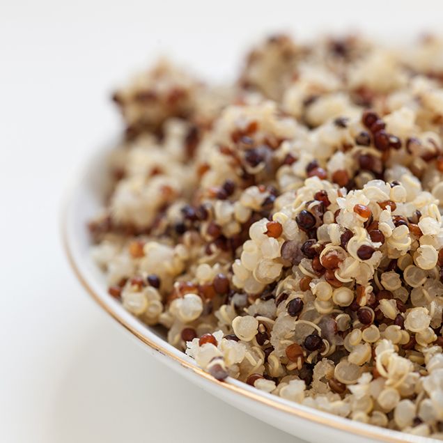 is quinoa a carbohydrate