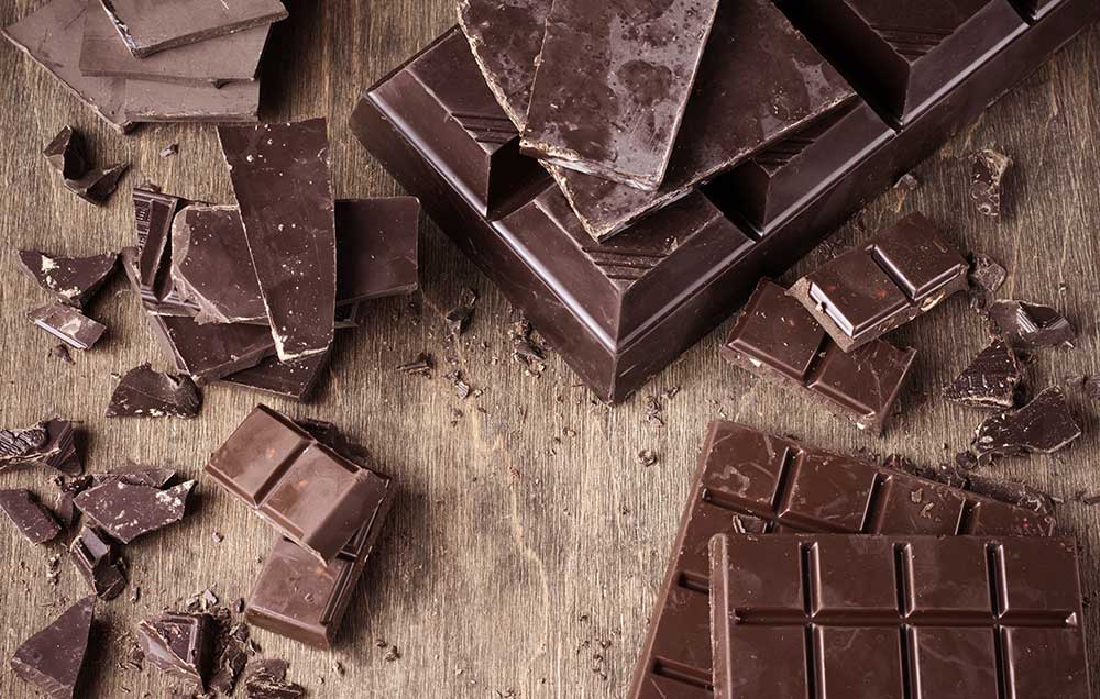 30-days-of-superfoods-dark-chocolate-for-heart-health-prevention