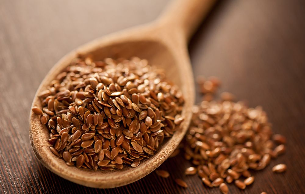 6 Top Benefits Of Flaxseed Oil (Alsi Oil) For Skin, Hair & Health -  Wildturmeric