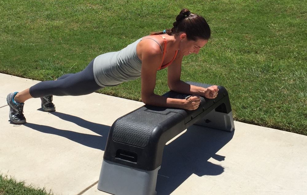 Incline 2025 plank exercise