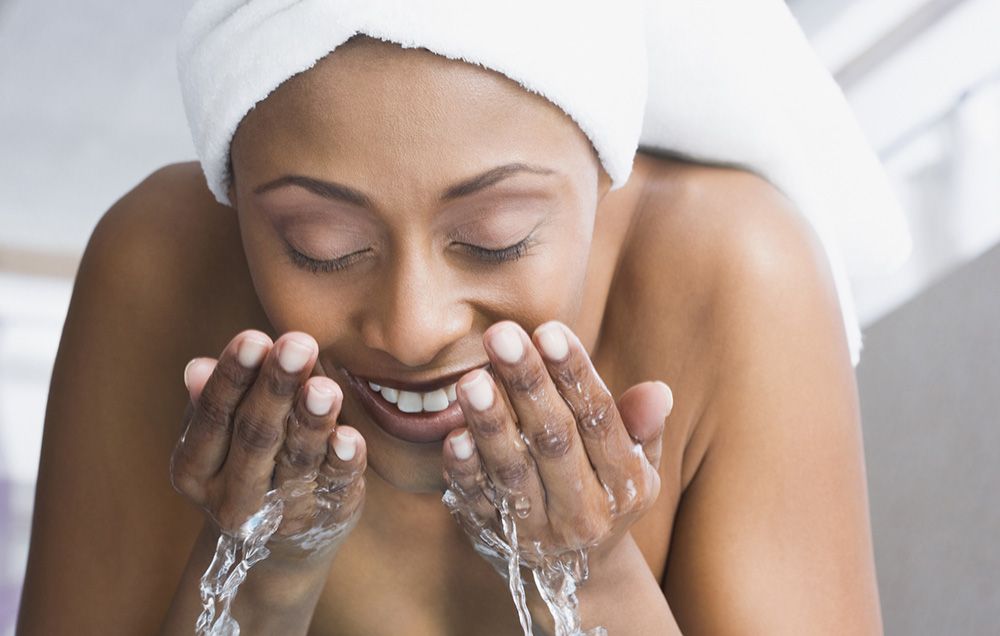 Here's Why Your Skin Looks Better When You Stop Washing Your Face