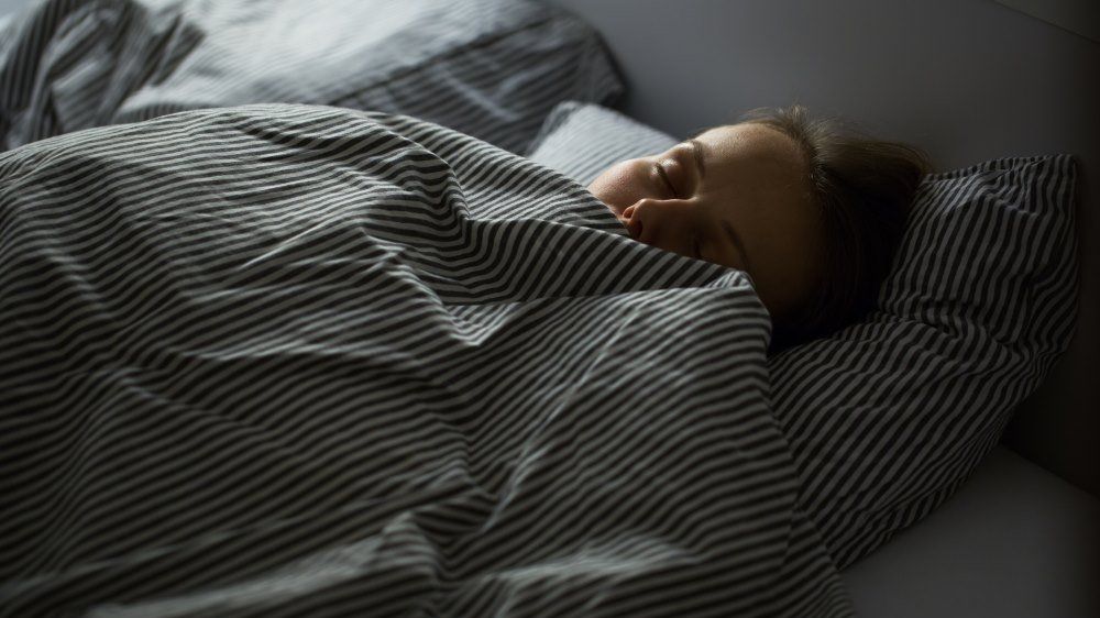 6 Bad Things That Happen When You Sleep Too Much | Prevention