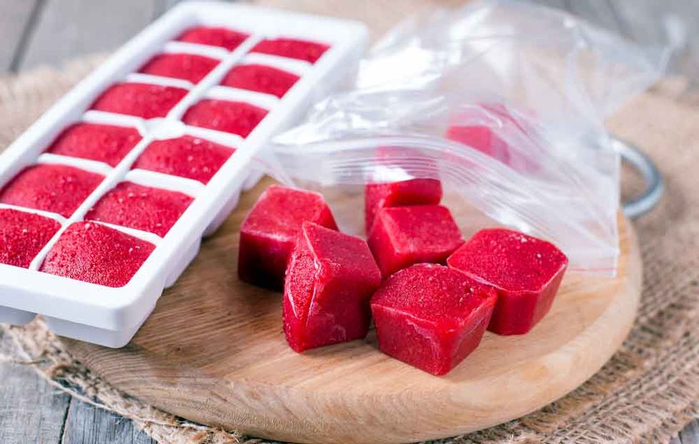 Silicone Ice Cube Tray: the Kitchen Tool You Didn't Know You Needed, Food  & Nutrition