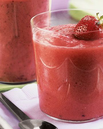 healthy smoothie recipes berry good workout smoothie