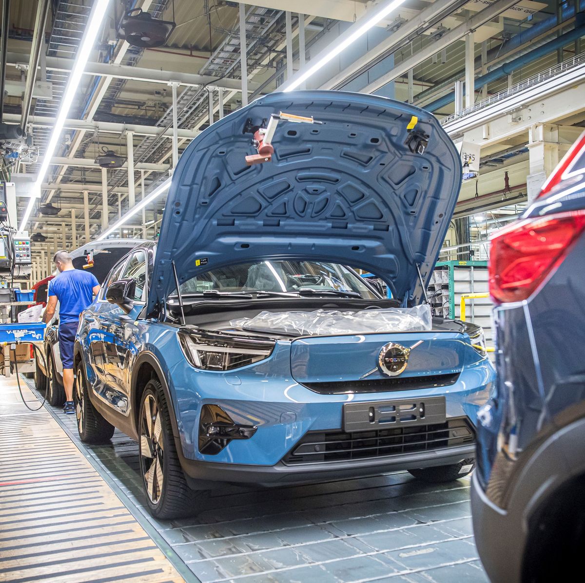 2022 Volvo C40 Recharge Production Begins