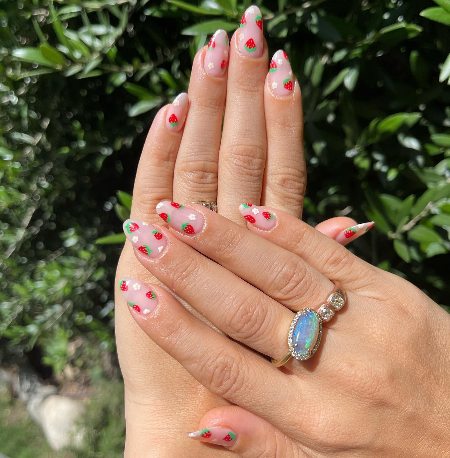 33 Ideas For Summer Nails - Brit + Co