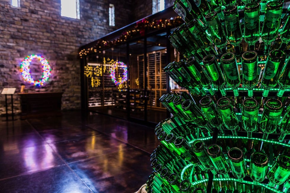 Light, Green, Lighting, Architecture, Tree, Night, Light-emitting diode, 