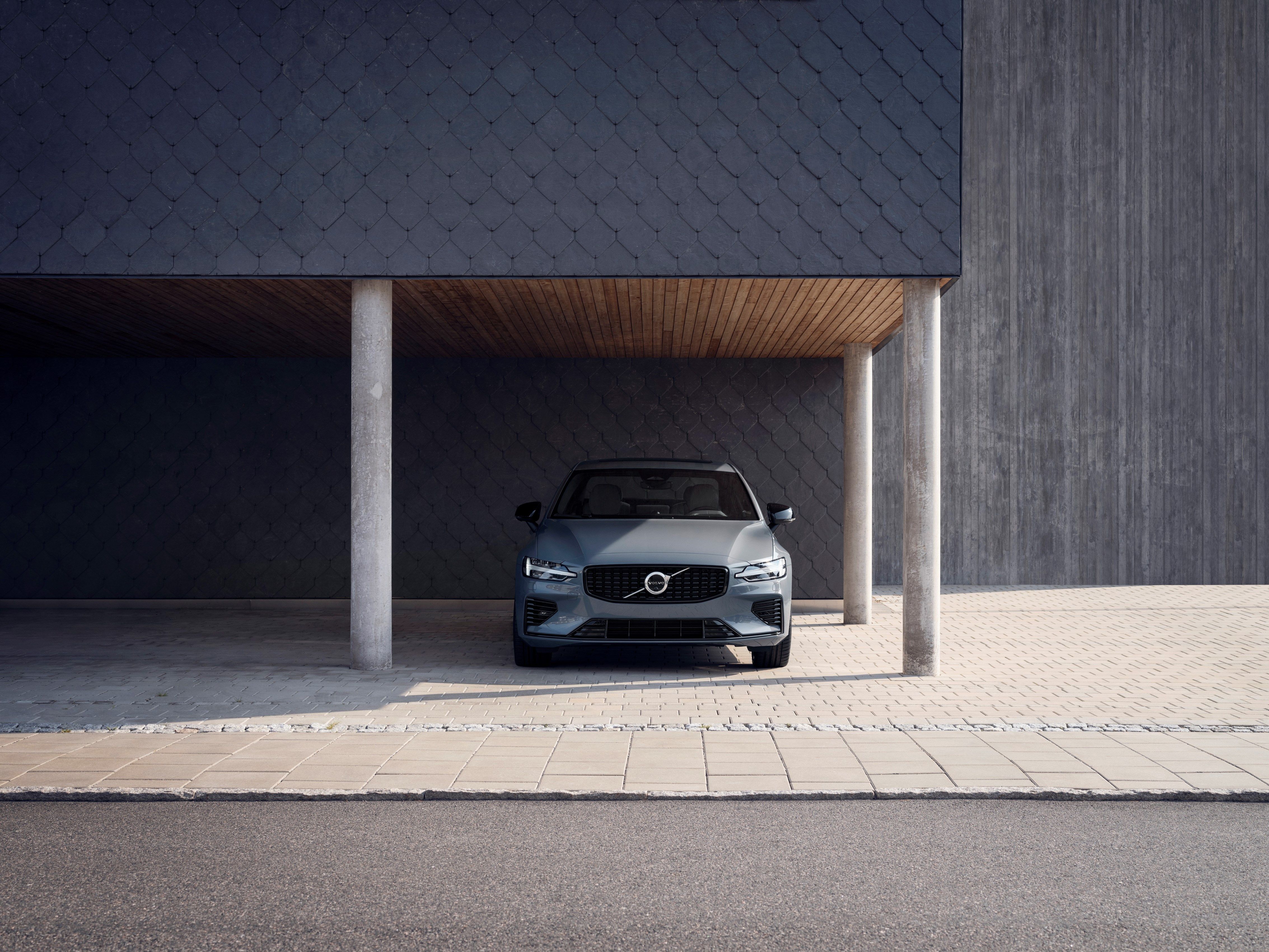 Volvo s60 deals recharge polestar engineered