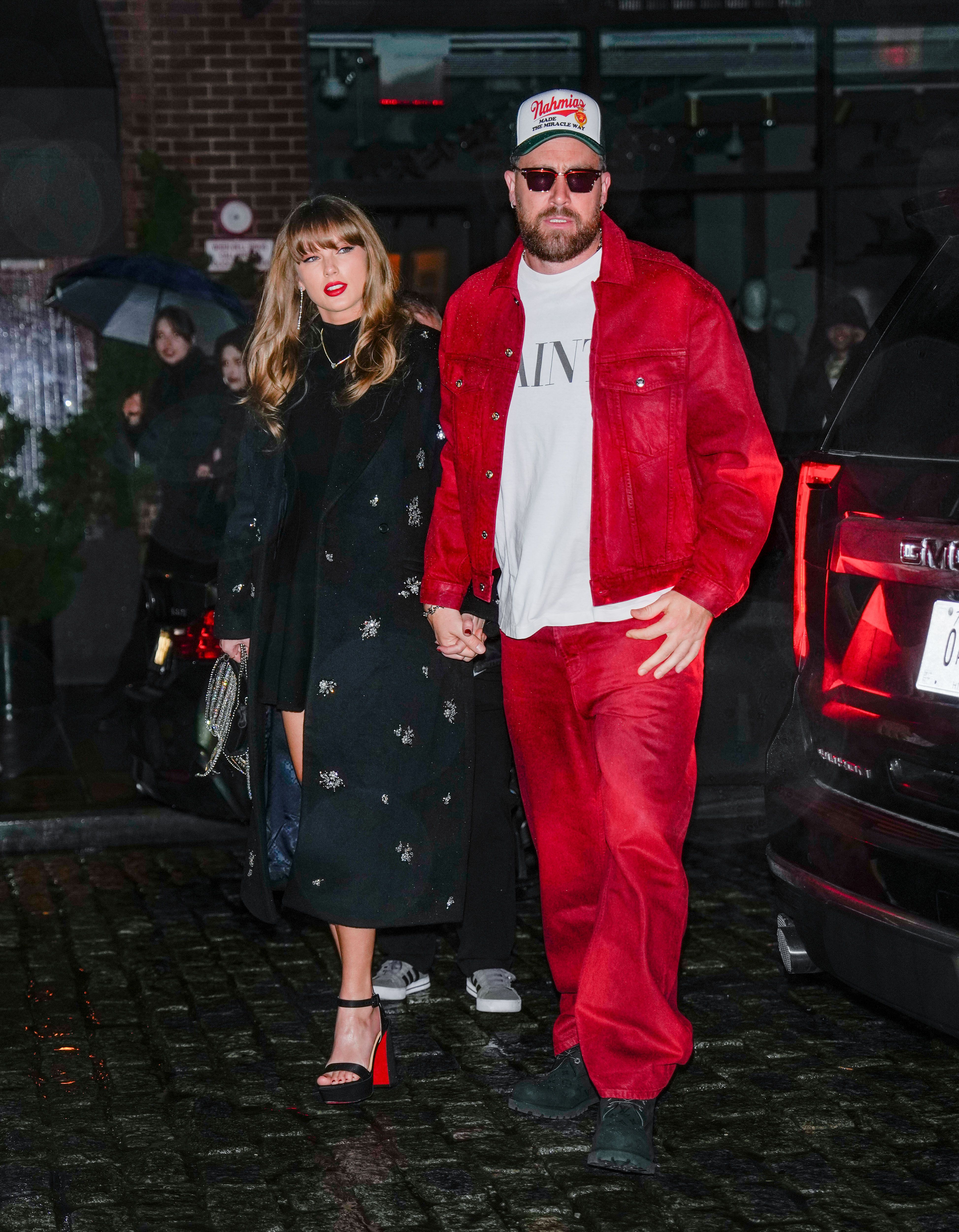 Taylor Swift 着用デザイン 公式オフィシャル トレーナー 正規品