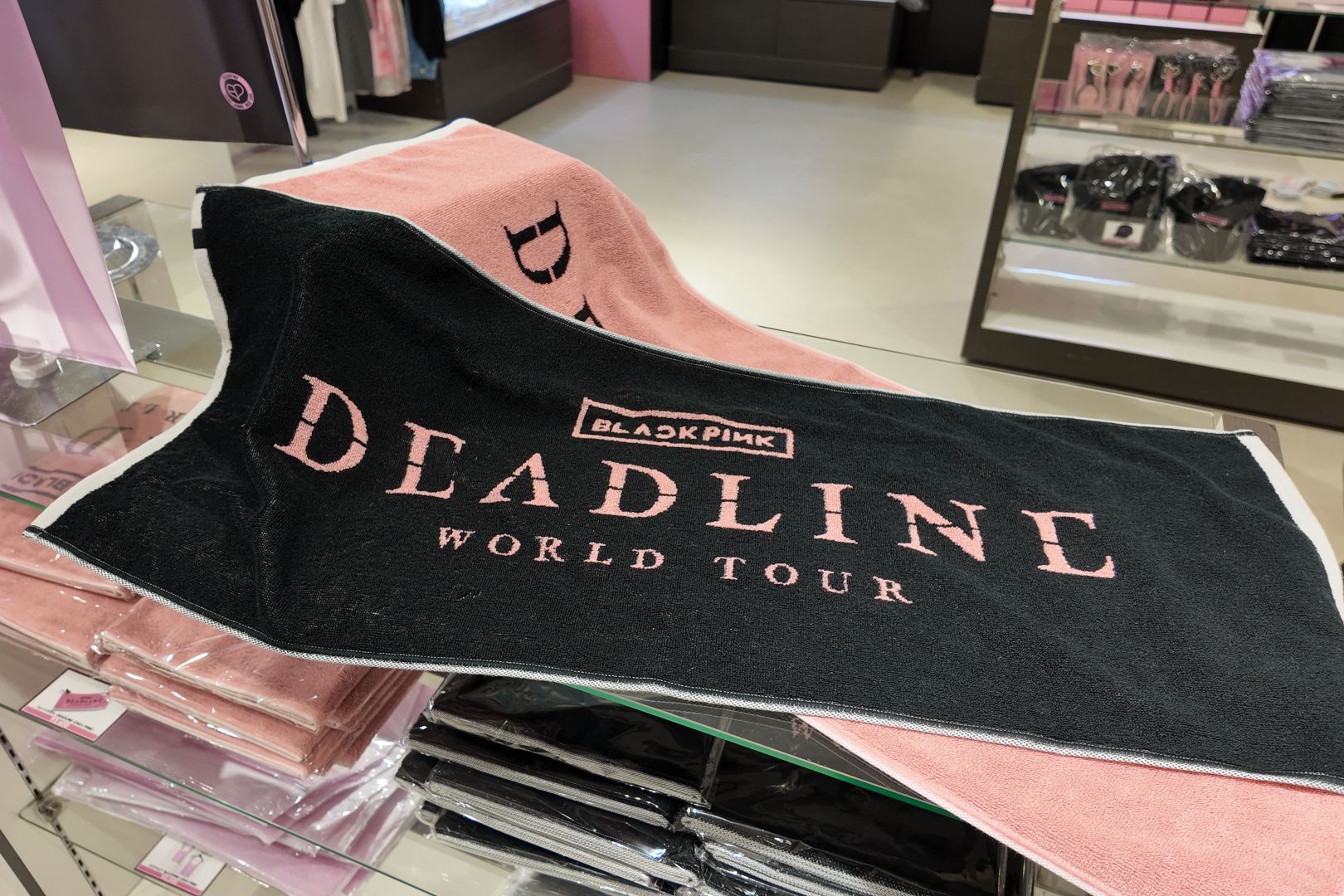 BLACKPINK、東京＆大阪でポップアップストアを開催！ ワールド