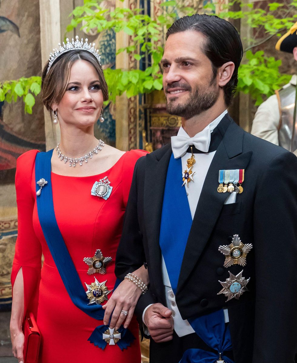 2j8r195 stockholm, sweden 17th may, 2022 princess sofia and prince carl philip of sweden attend a state banquet in honour of the president of finland in stockholm, sweden, on may 17, 2022 finland's presidential couple pays a two day state visit to sweden photo by robert eklundstella picturesabacapresscom credit abaca pressalamy live news