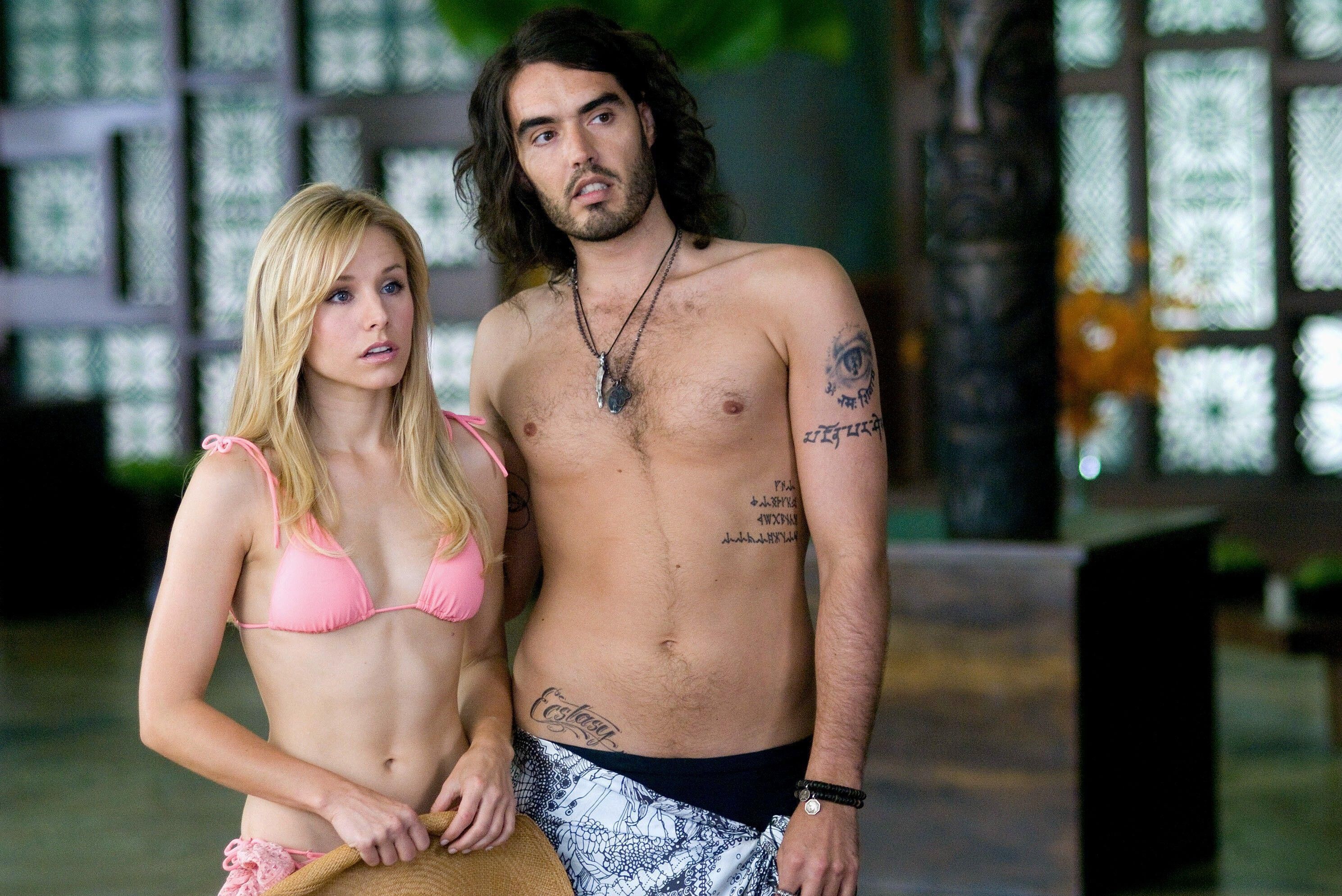 15 Years Ago, Russell Brand Peaked in Forgetting Sarah Marshall picture