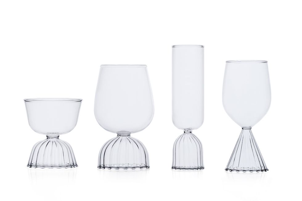 Glass, Drinkware, Stemware, Tableware, Vase, Snifter, Wine glass, Barware, Champagne stemware, Serveware, 
