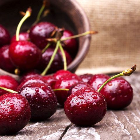 Cherry, Fruit, Natural foods, Food, Plant, Superfood, Cranberry, Berry, Tree, Black cherry, 
